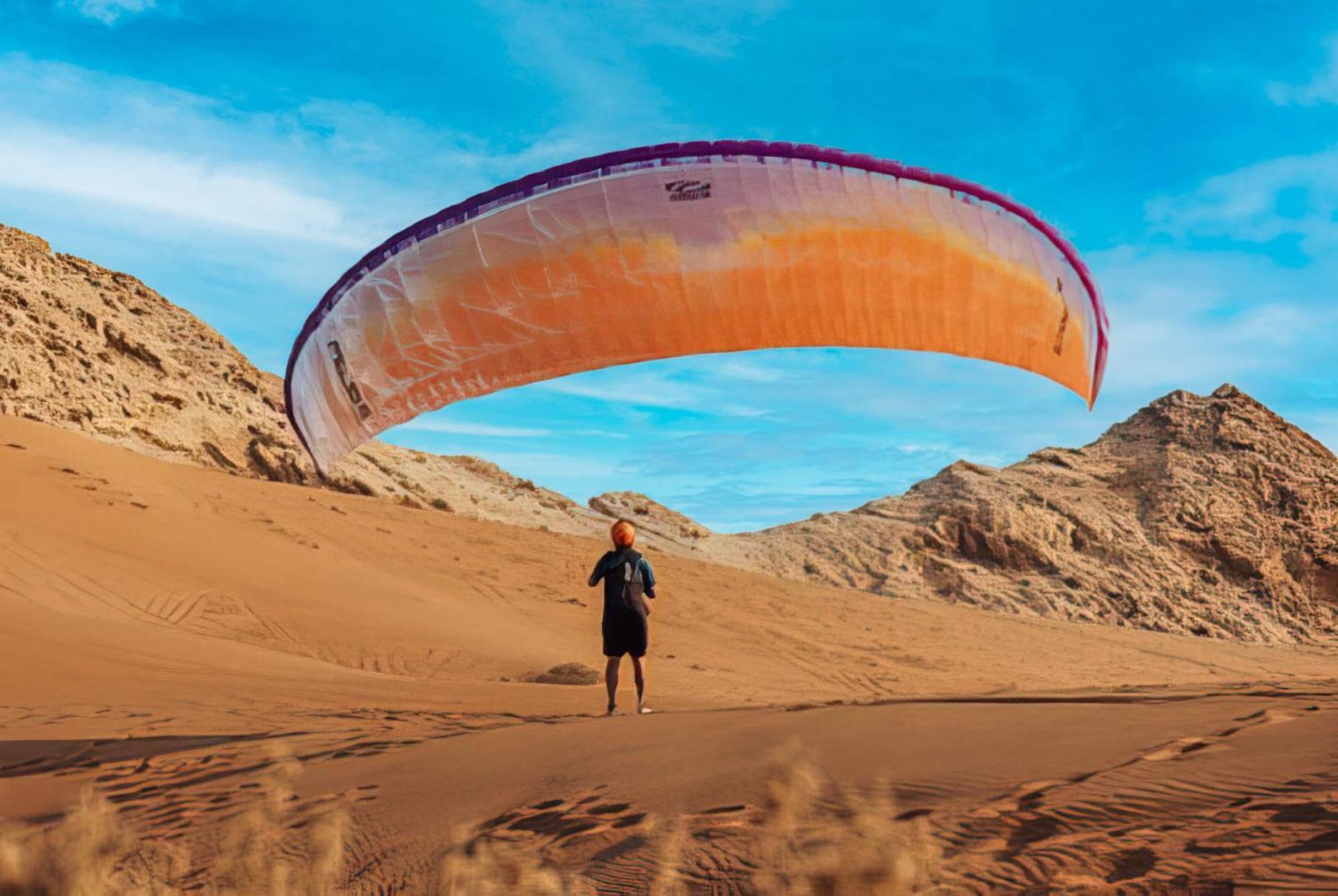 فندق Al Badayer Retreat By Sharjah Collection Margham المظهر الخارجي الصورة Parachute landing on the dunes