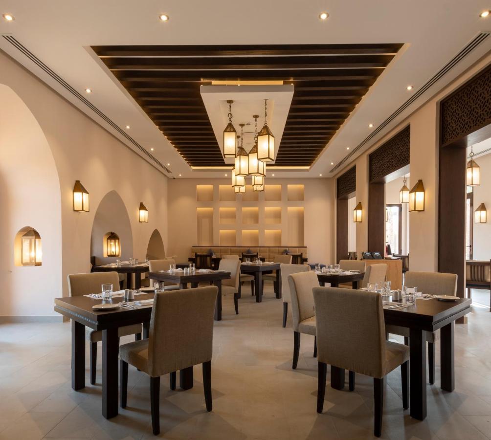 فندق Al Badayer Retreat By Sharjah Collection Margham المظهر الخارجي الصورة The restaurant at the Ritz-Carlton, Dubai