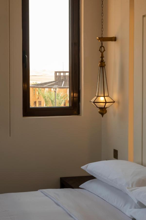 فندق Al Badayer Retreat By Sharjah Collection Margham المظهر الخارجي الصورة A hanging lamp